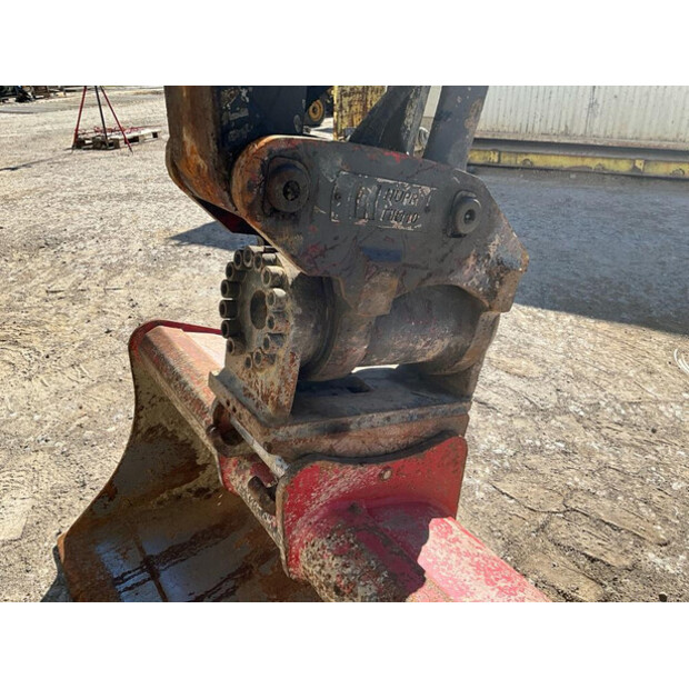 2012 TAKEUCHI TB290-47921111