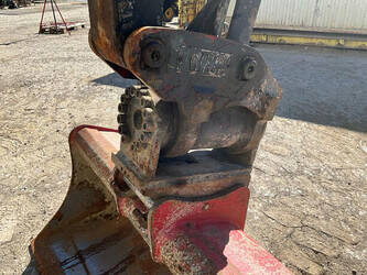 2012-takeuchi-tb290-1464330-47921111