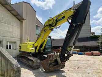 2011-new-holland-e215b-1464332-47921164