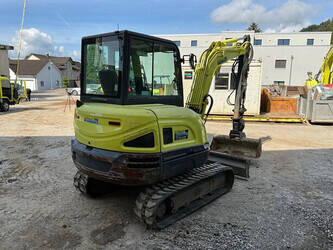 2016-takeuchi-tb240-1464333-47921209