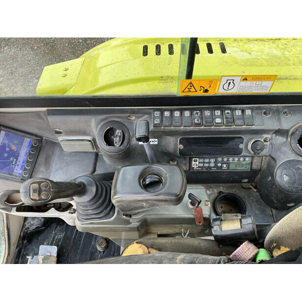 2016 TAKEUCHI TB240-47921220