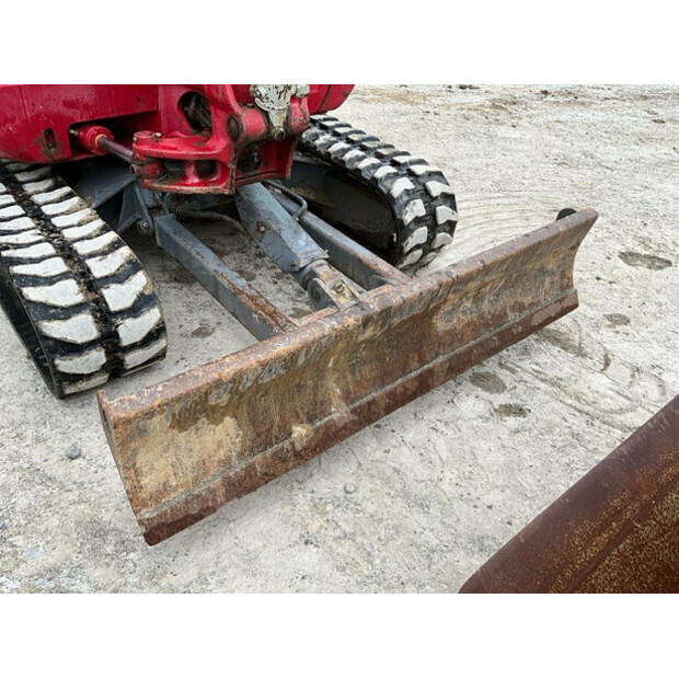 2015 TAKEUCHI TB240-47921254