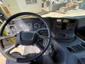 2000-scania-p114cb6x4hz-47921319