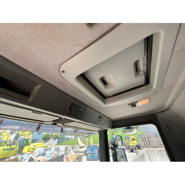 2000 سكانيا P114CB6X4HZ-47921323
