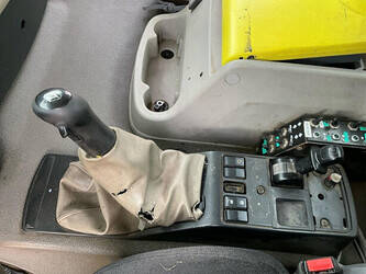 2009-renault-lander-450-47921365
