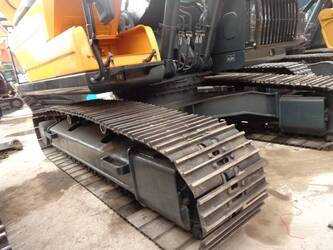 2025-hyundai-220-9s-47929560