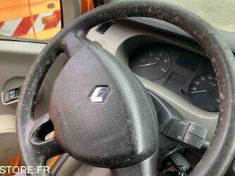 2008-renault-master-1464119-47932759