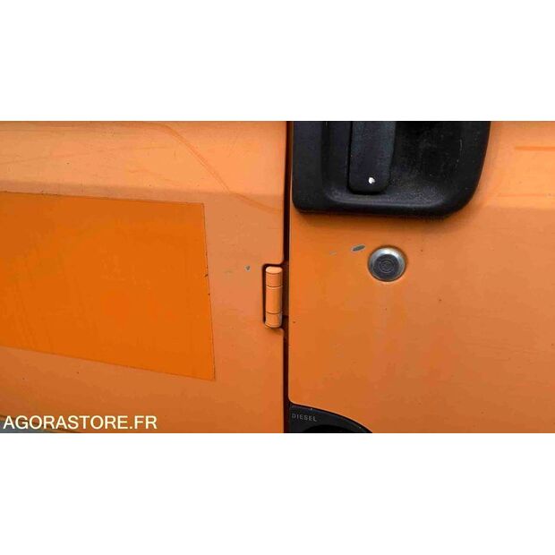 2008 Renault Master-47932811