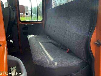 2008-renault-master-1464119-47932835