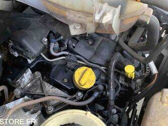 2008-renault-master-1464119-47932870