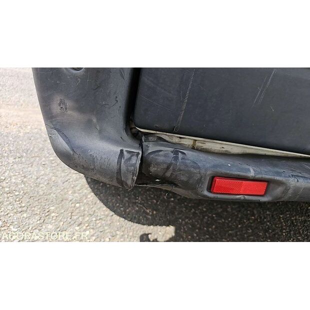 2004 Renault Master-47932908