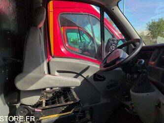 2005-renault-master-1464124-47932948