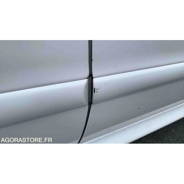 2012 Peugeot 206-47932986