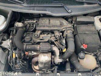 2012-peugeot-206-1464125-47933030
