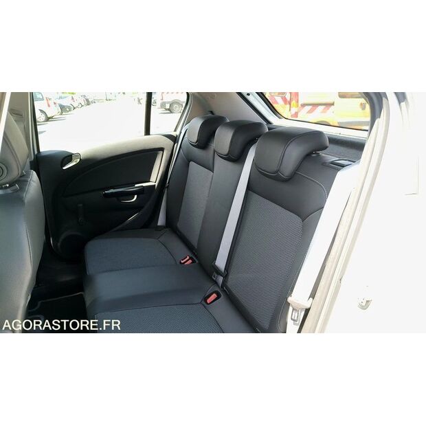 2009 Opel CORSA-47933155
