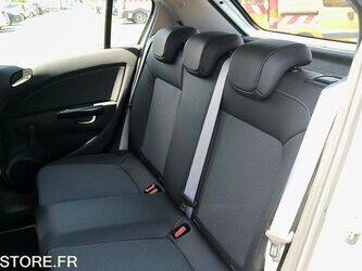 2009-opel-corsa-47933155