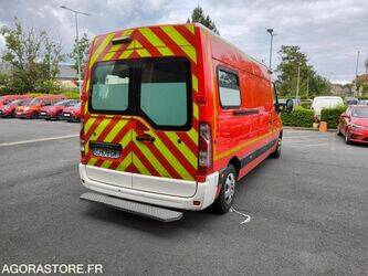 2012-renault-master-1464131-47933200