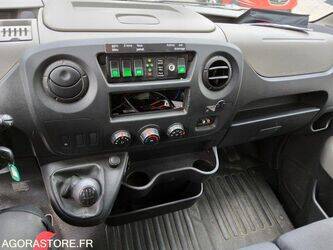 2012-renault-master-1464131-47933226