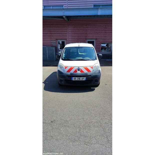 2010 Renault Kangoo-47933267