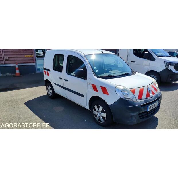 2010 Renault Kangoo-47933274