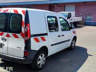 2010-renault-kangoo-1464140-47933281