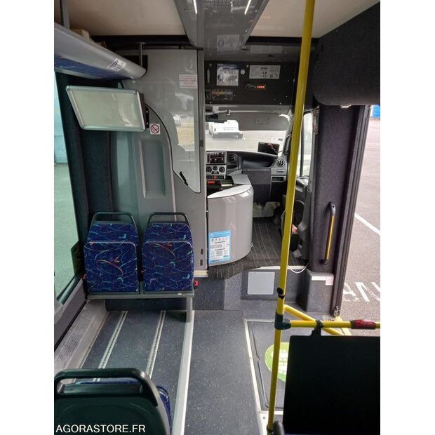 2011 Iveco 70C14-47933351