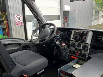 2011-iveco-70c14-1464153-47933353