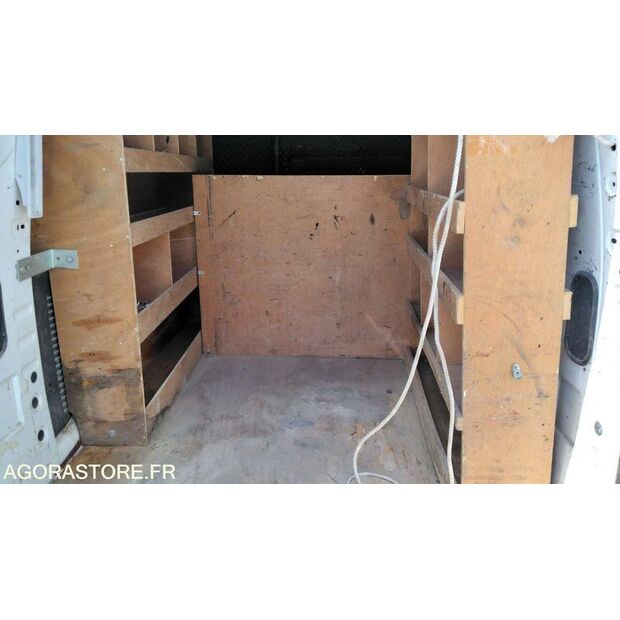 2016 Citroen BERLINGO-47933384