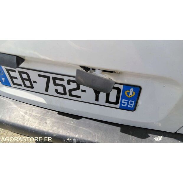 2016 Citroen BERLINGO-47933426