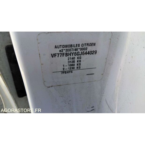 2016 Citroen BERLINGO-47933428