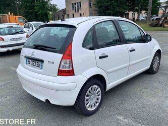 2010-citroen-c3-1464159-47933441