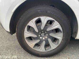 2015-citroen-c3-1464180-47933676