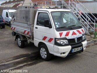 2012-piaggio-porter-1464182-47933691