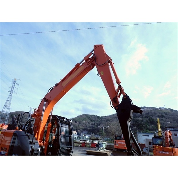 2019 Hitachi ZX135US-6-47936679