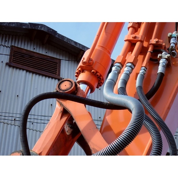2019 Hitachi ZX135US-6-47936707