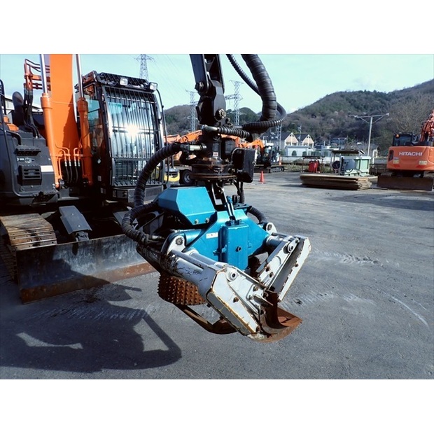 2019 Hitachi ZX135US-6-47936714