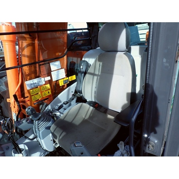 2019 Hitachi ZX135US-6-47936735