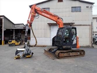 صورة ل معدات الزراعة والغابات 2017 هيتاشى ZX75USL-5B