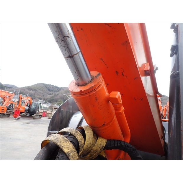 2017 Hitachi ZX75USL-5B-47937084
