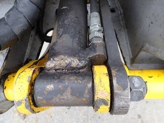 2017-hitachi-zx75usl-5b-47937152