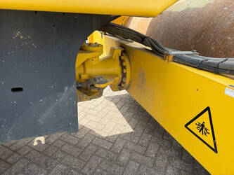 2013-bomag-bw-213-d-h-4-47938743