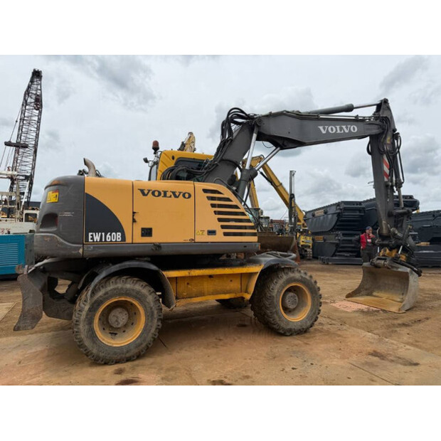 2006 فولفو EW 160 B-47938758