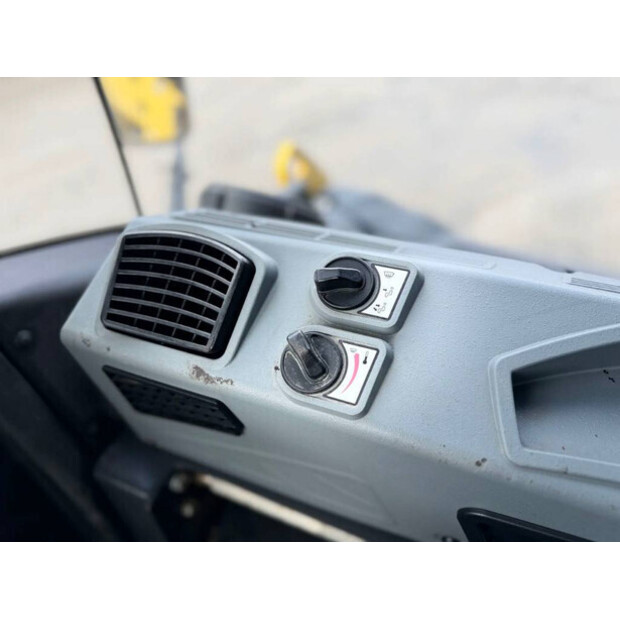 2020 BOMAG BW141AD-5-47939404