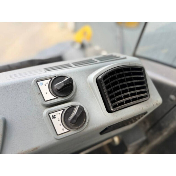 2020 BOMAG BW141AD-5-47939405