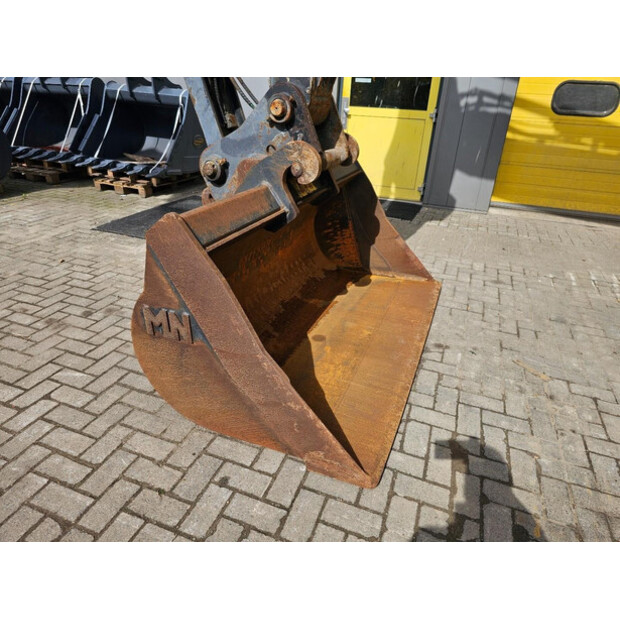 2016 Hidromek HMK220LC-47940632