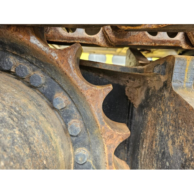 2016 Hidromek HMK220LC-47940645