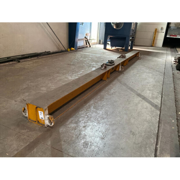 2008 Globus 08239-47940914