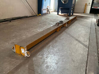 Image for 2008 Globus 08239