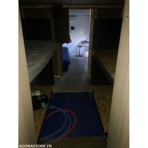 1982 Trouillet-47952073