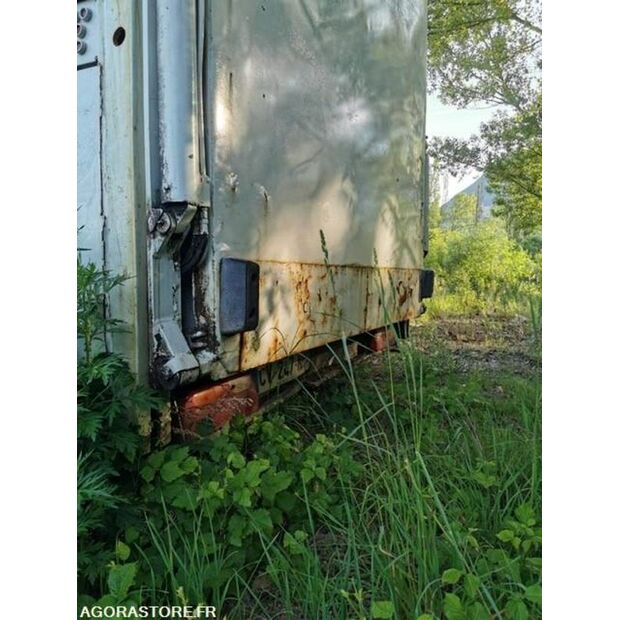 1982 Trouillet-47952074